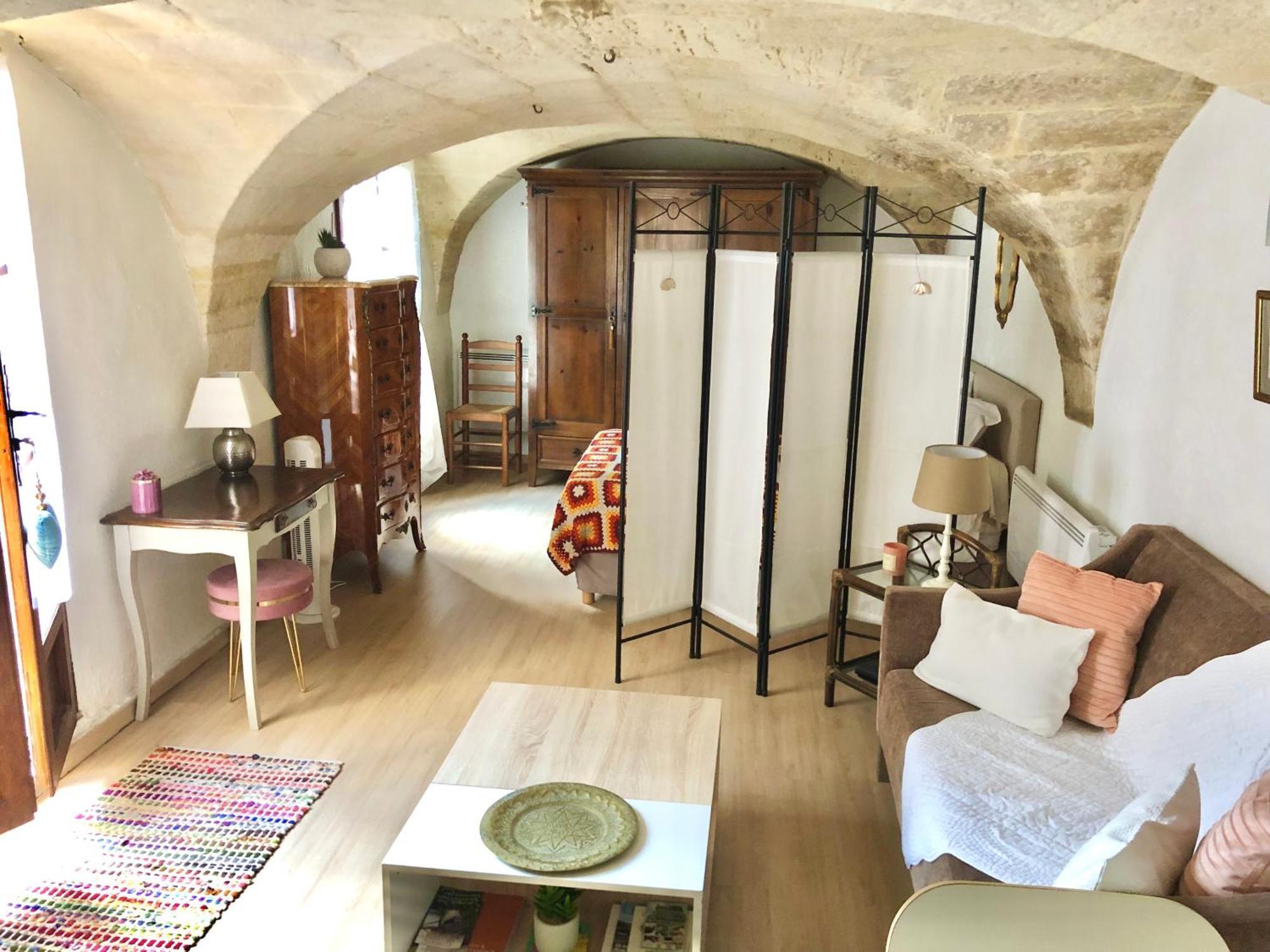 Appartement sur jardin en centre-ville Uzès Extérieur photo